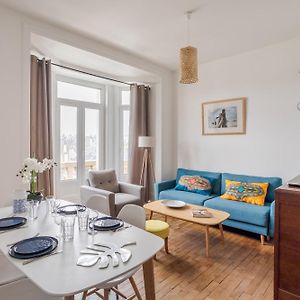Appartement à 2 Chambres à Coucher