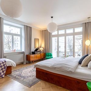 Appartement à 2 Chambres à Coucher