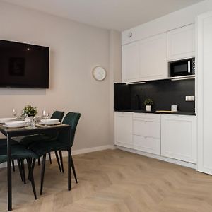 Studio de Luxe
