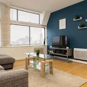 Appartement à 2 Chambres à Coucher