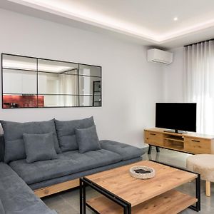 Appartement à 3 Chambres à Coucher