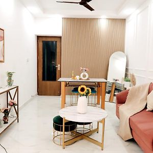 Appartement à 3 Chambres à Coucher