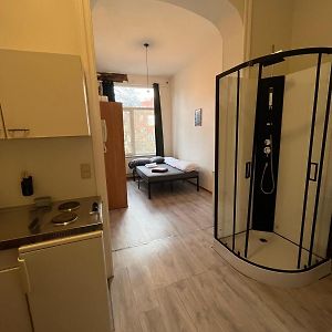European District Apartment Eleven