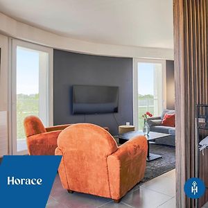 Panoramic Suite Unique View & Private Parking