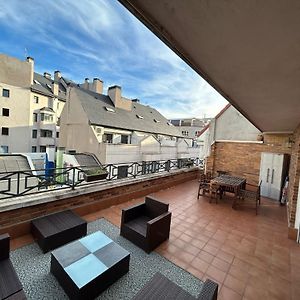 Appartement à 2 Chambres à Coucher