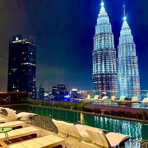 Star Residence Klcc By Sky Pool