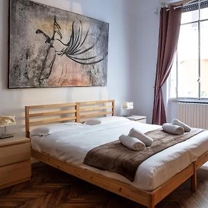 Appartement de Luxe à 2 Chambres à Coucher