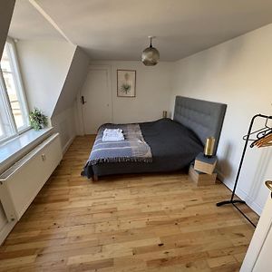 Appartement à 3 Chambres à Coucher