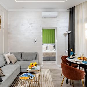 Appartement à 3 Chambres à Coucher