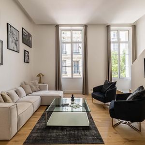 Appartement à 3 Chambres à Coucher