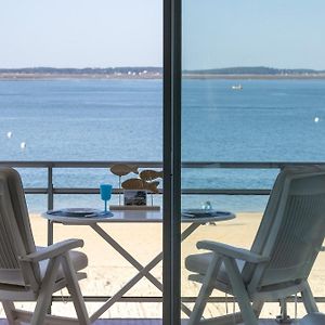 Au Bord De L'Eau - Vue Imprenable Sur Le Bassin