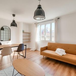 Appartement à 3 Chambres à Coucher