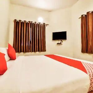 Hotel M India Dx- Near New Delhi Railway Station