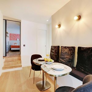 Appartement à 2 Chambres à Coucher