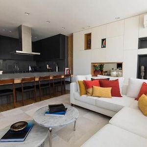 Appartement à 2 Chambres à Coucher