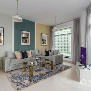 Appartement à 2 Chambres à Coucher