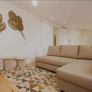 Appartement à 3 Chambres à Coucher