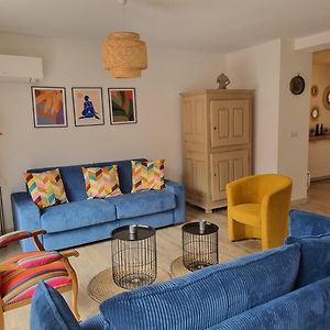 Appartement à 2 Chambres à Coucher