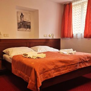 Chambre Mansardée Double