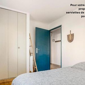 Appart avec piscine, entre plage, port et falaises