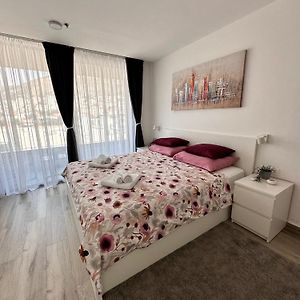 Lumax Apartment