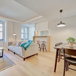 Appartement à 3 Chambres à Coucher