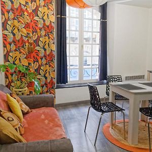 Appartement à 2 Chambres à Coucher