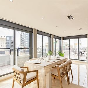Appartement à 3 Chambres à Coucher