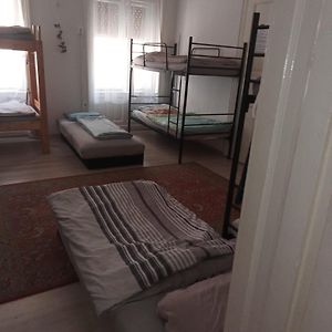 Dormitory Room Mixed