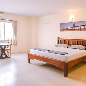 Oyo 75398 The Wanna Pattaya