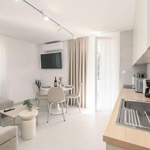 Appartement à 2 Chambres à Coucher