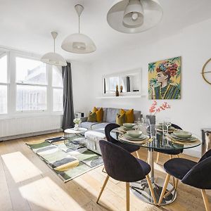 Appartement à 3 Chambres à Coucher