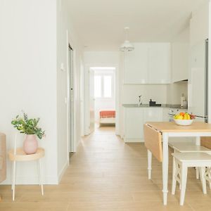 Appartement à 2 Chambres à Coucher