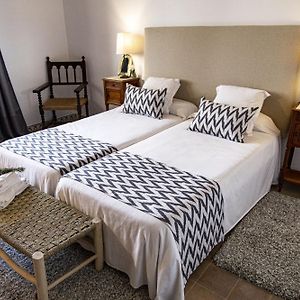 Villa Rural Leon de Sineu - Turismo de Interior