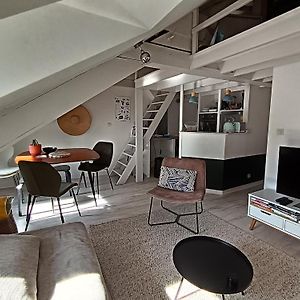 Appartement à 2 Chambres à Coucher