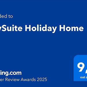 Skysuite Holiday Home