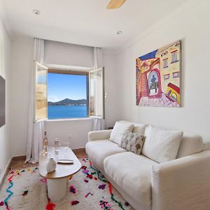 Apartment With Sea View In St Tropez - La Ponche