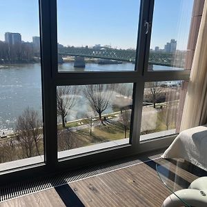 Elite River View