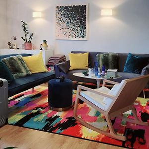 Appartement à 2 Chambres à Coucher