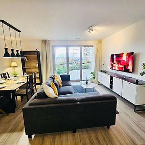 Appartement à 2 Chambres à Coucher