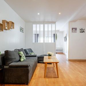 Appartement à 2 Chambres à Coucher