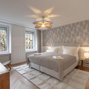 Appartement à 3 Chambres à Coucher