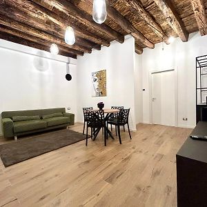 Paternostro Luxury Apartment