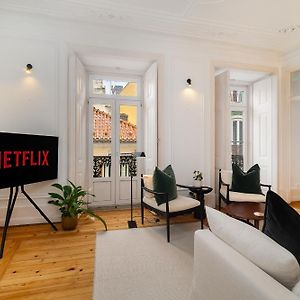 Appartement à 3 Chambres à Coucher