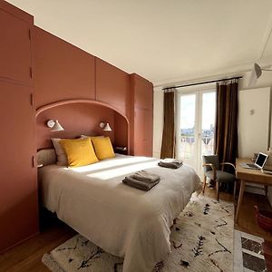 Appartement à 2 Chambres à Coucher