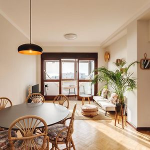 Appartement à 3 Chambres à Coucher