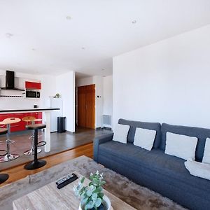 Appartement à 2 Chambres à Coucher