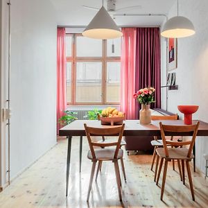Flattering Suites