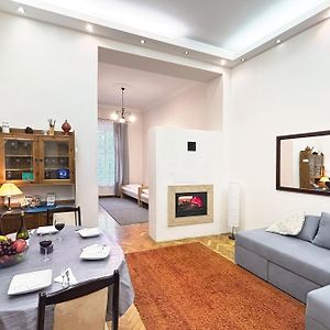 Fireplace Holidays
