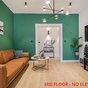 Tilia Luxury Apartment - 3 Bedrooms With Ac